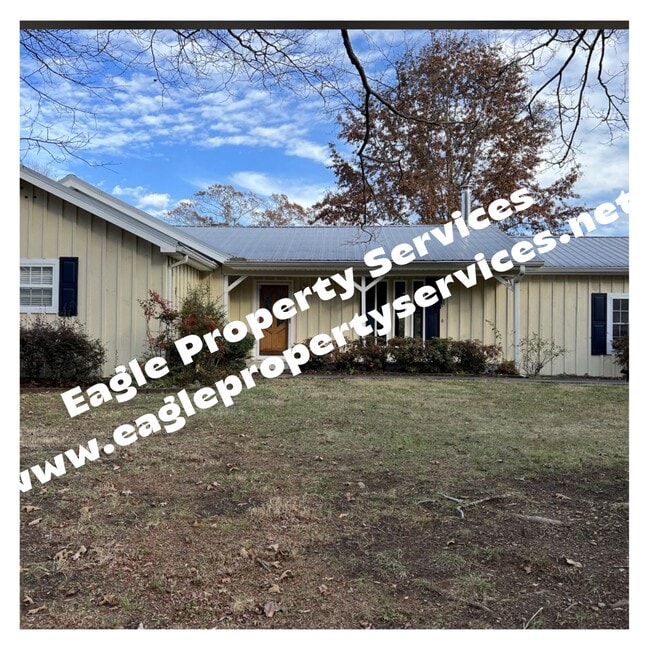 Primary Photo - 1185 Mt Vernon Rd