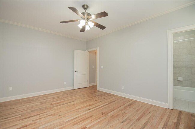 Building Photo - 4012 Erin Dr