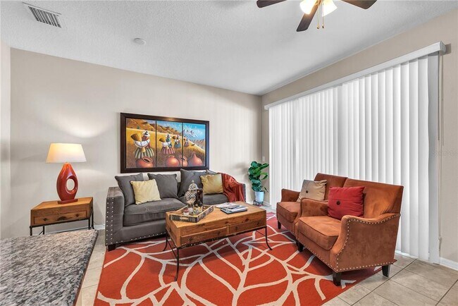 Building Photo - 7085 Woodchase Glen Dr