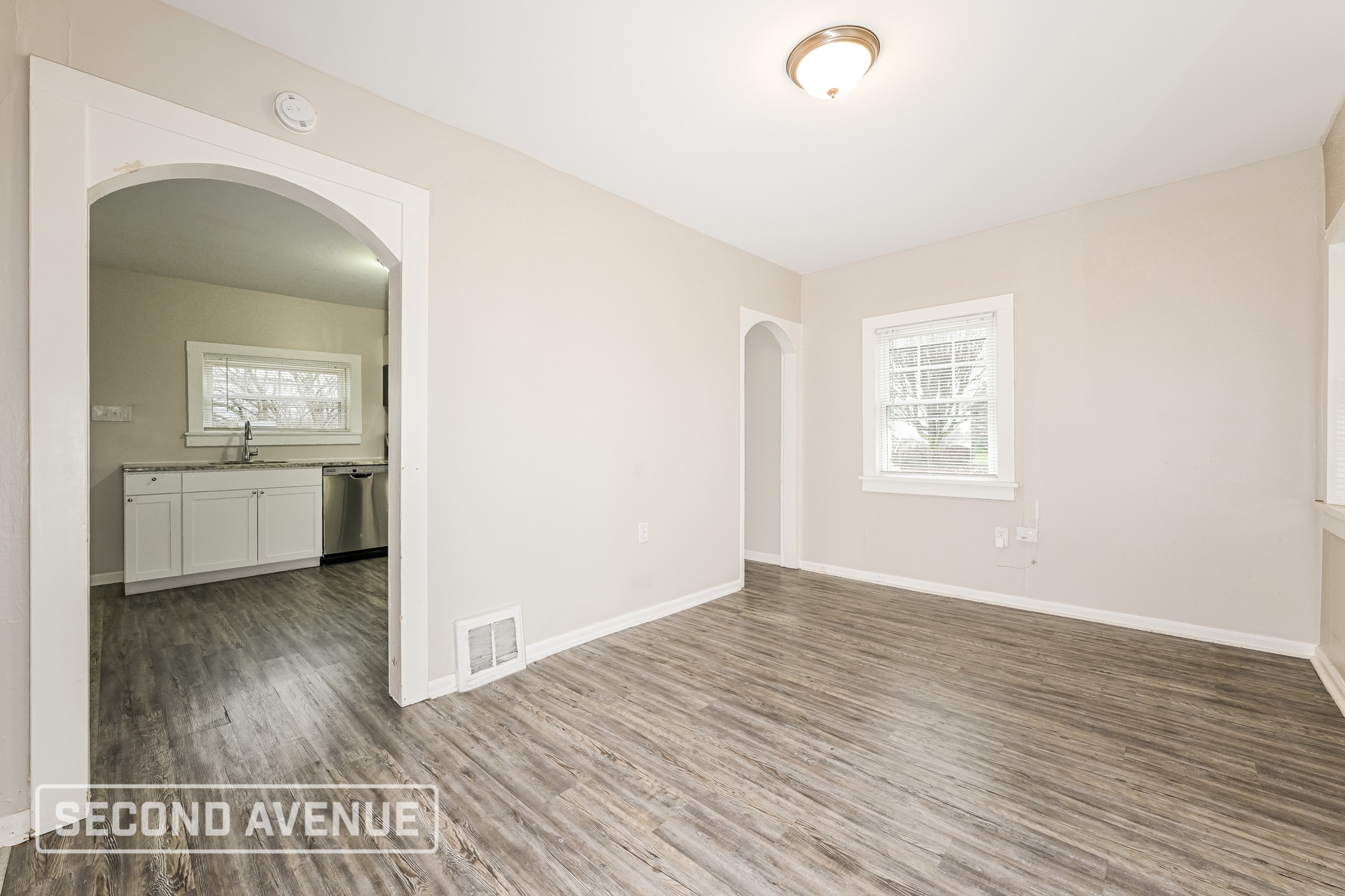 Building Photo - 137 Hill Rd