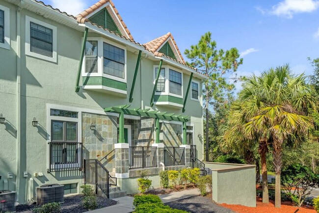 Building Photo - 14545 Damai Ln