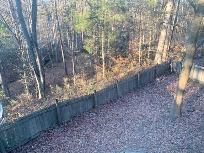 Building Photo - 110 Park Oaks Ct