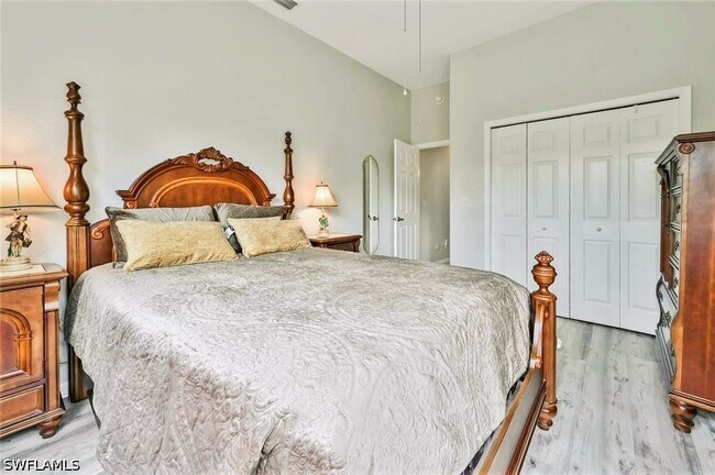 Building Photo - 6545 Chestnut Cir