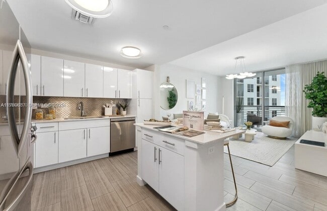 Building Photo - 1776 Polk St