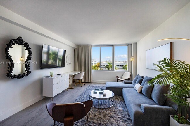 Building Photo - 1100 West Ave