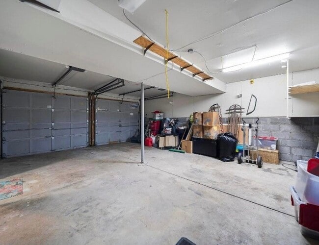 Building Photo - 7871 Kiowa Way