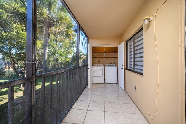 Building Photo - 8415 SW 107th Ave