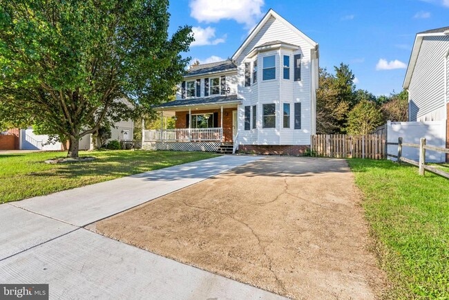 Building Photo - 22045 Clipper Dr
