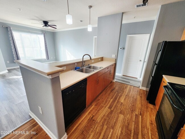 Building Photo - 8290 Gate Pkwy W