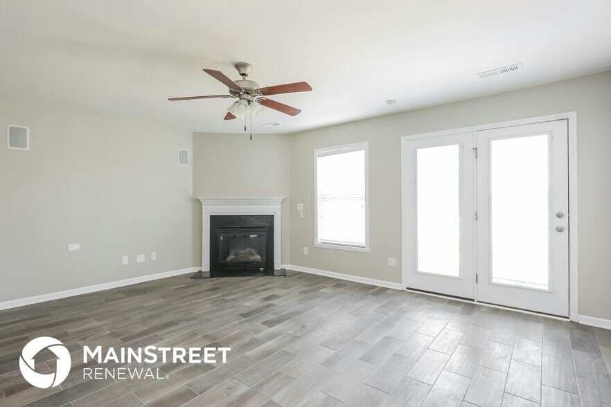 Building Photo - 5773 Misty Hill Cir
