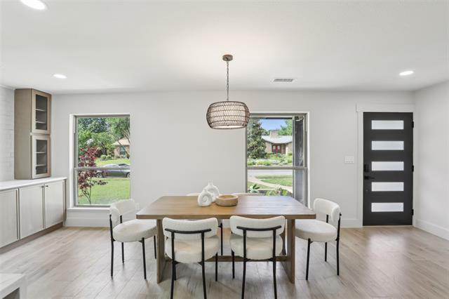 Building Photo - 12540 High Meadow Dr