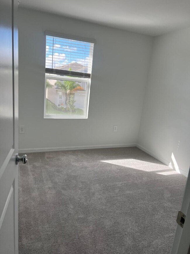 Building Photo - 19763 Garden Rdg court