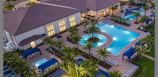 Building Photo - 11331 Jacaranda Dr
