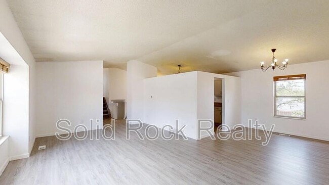 Building Photo - 6340 Lange Dr