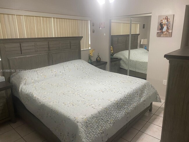 Building Photo - 15669 SW 73rd Cir Terrace