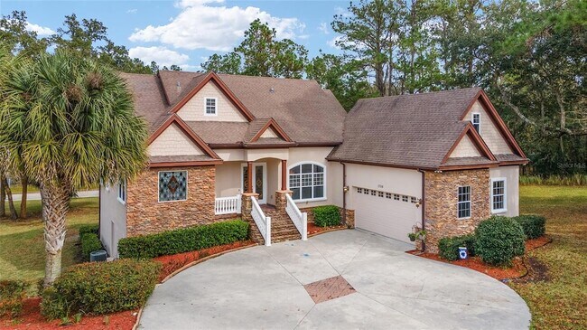 Building Photo - 1706 SW 27th St