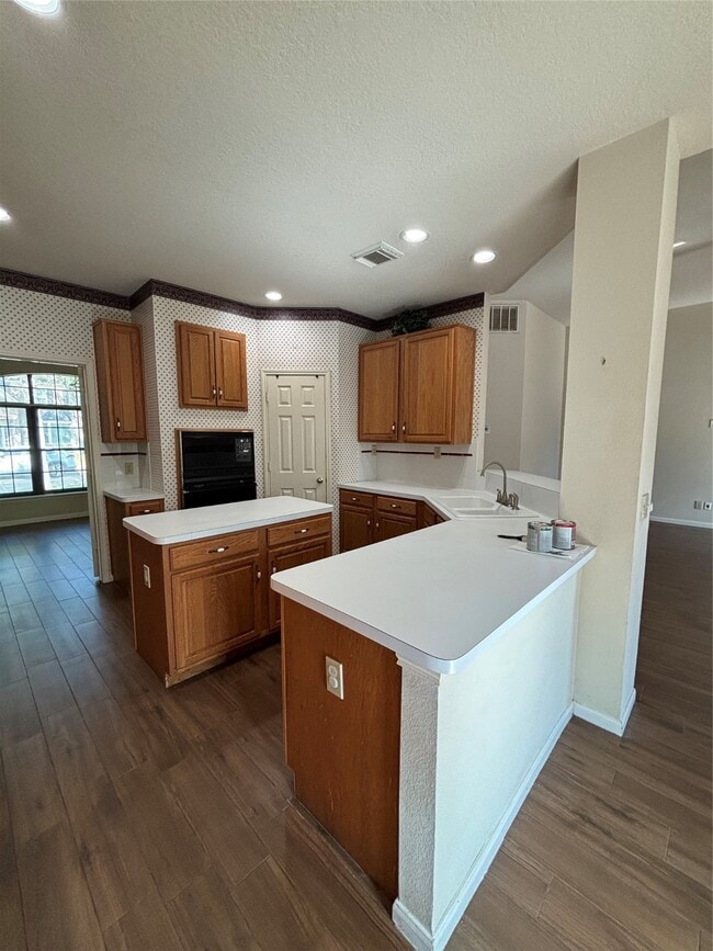 Building Photo - 12819 Reedwood Ridge Rd