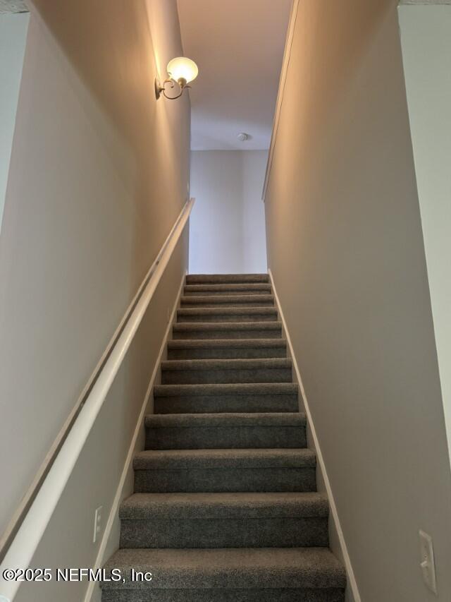 Building Photo - 14014 Summer Breeze Dr
