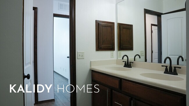 Building Photo - 13049 SW 5th St