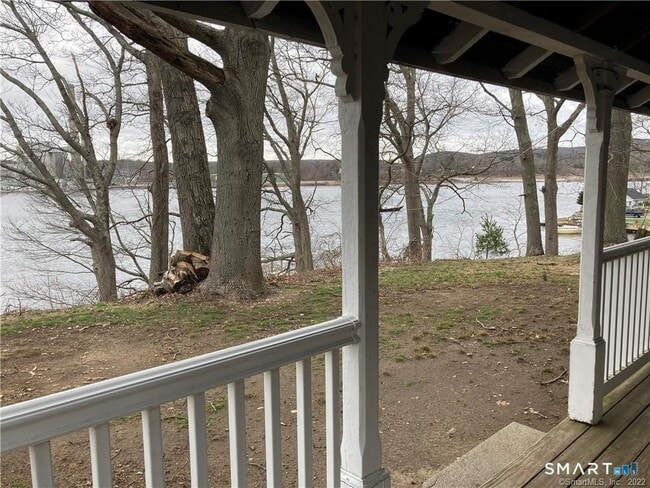 Building Photo - 12 Bluff Rd W