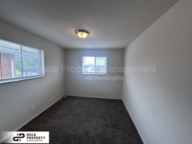 Building Photo - 315 Sigsbee Ave