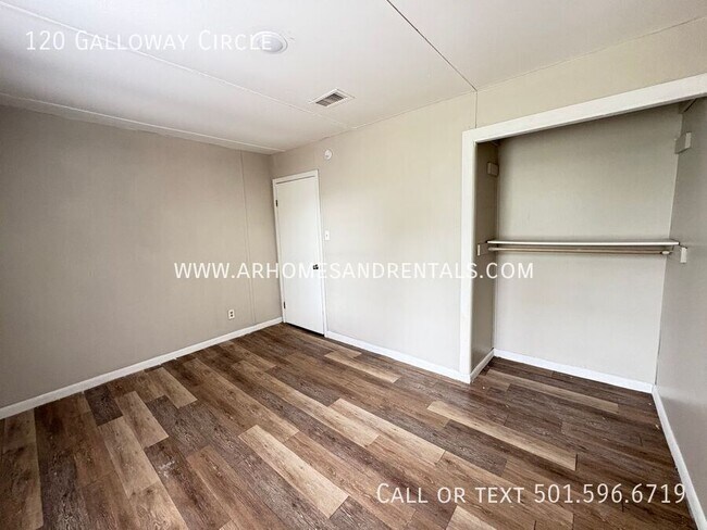 Building Photo - 120 Galloway Cir