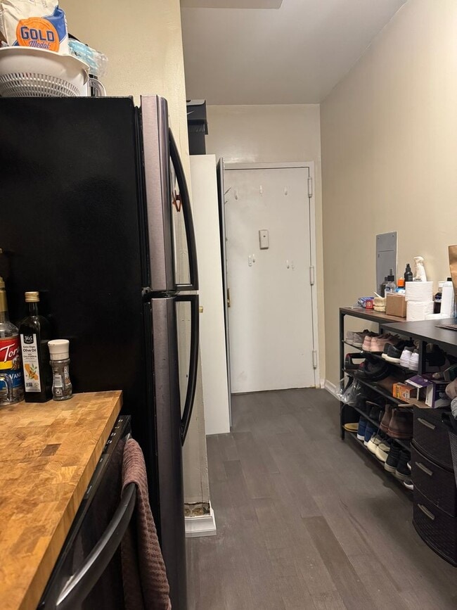 Building Photo - 80 St Nicholas Ave