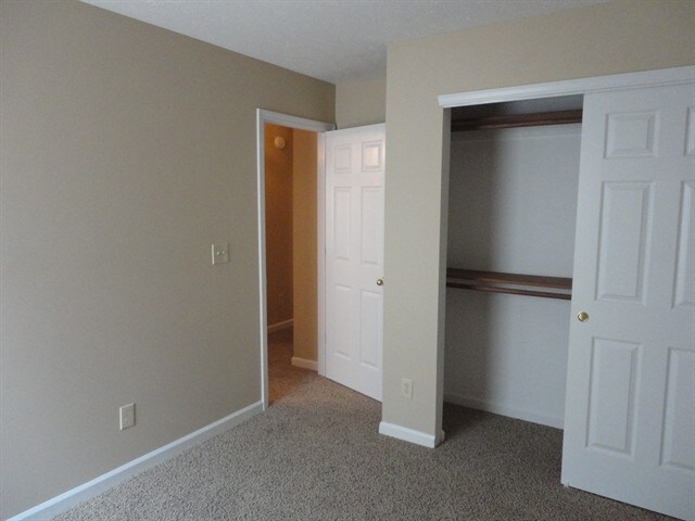 Building Photo - 2053 Coldwater Ct