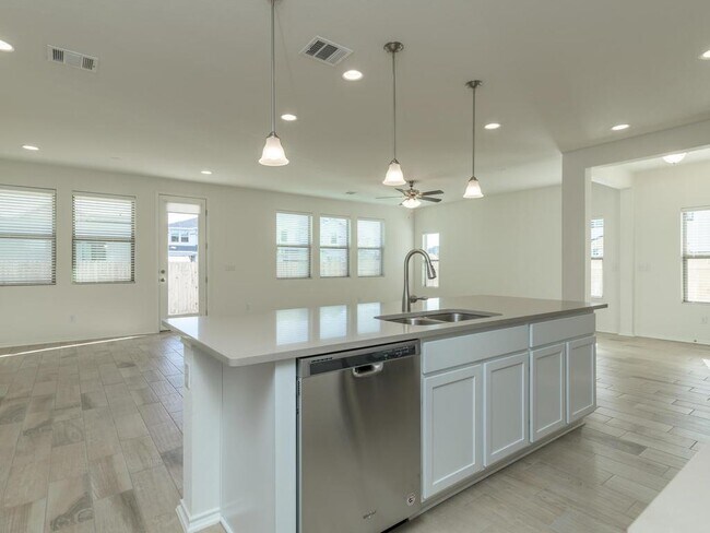 Building Photo - 9111 Silica Dr