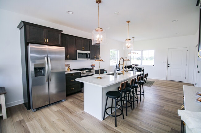 Building Photo - 2037 Isabella Ln