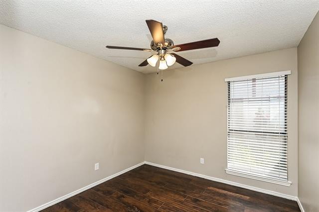 Building Photo - 3309 Country Creek Ln