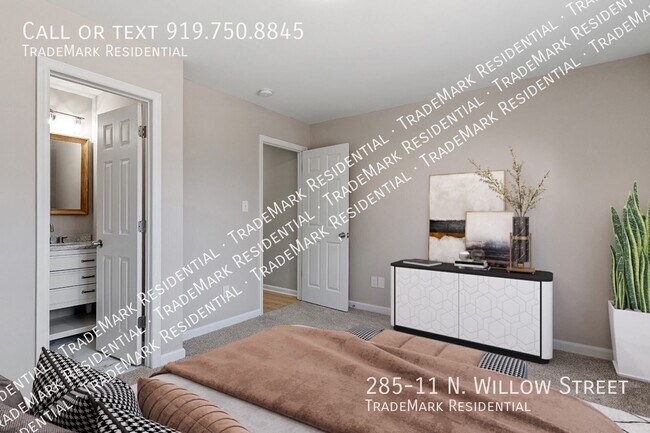 Building Photo - 285 N Willow St