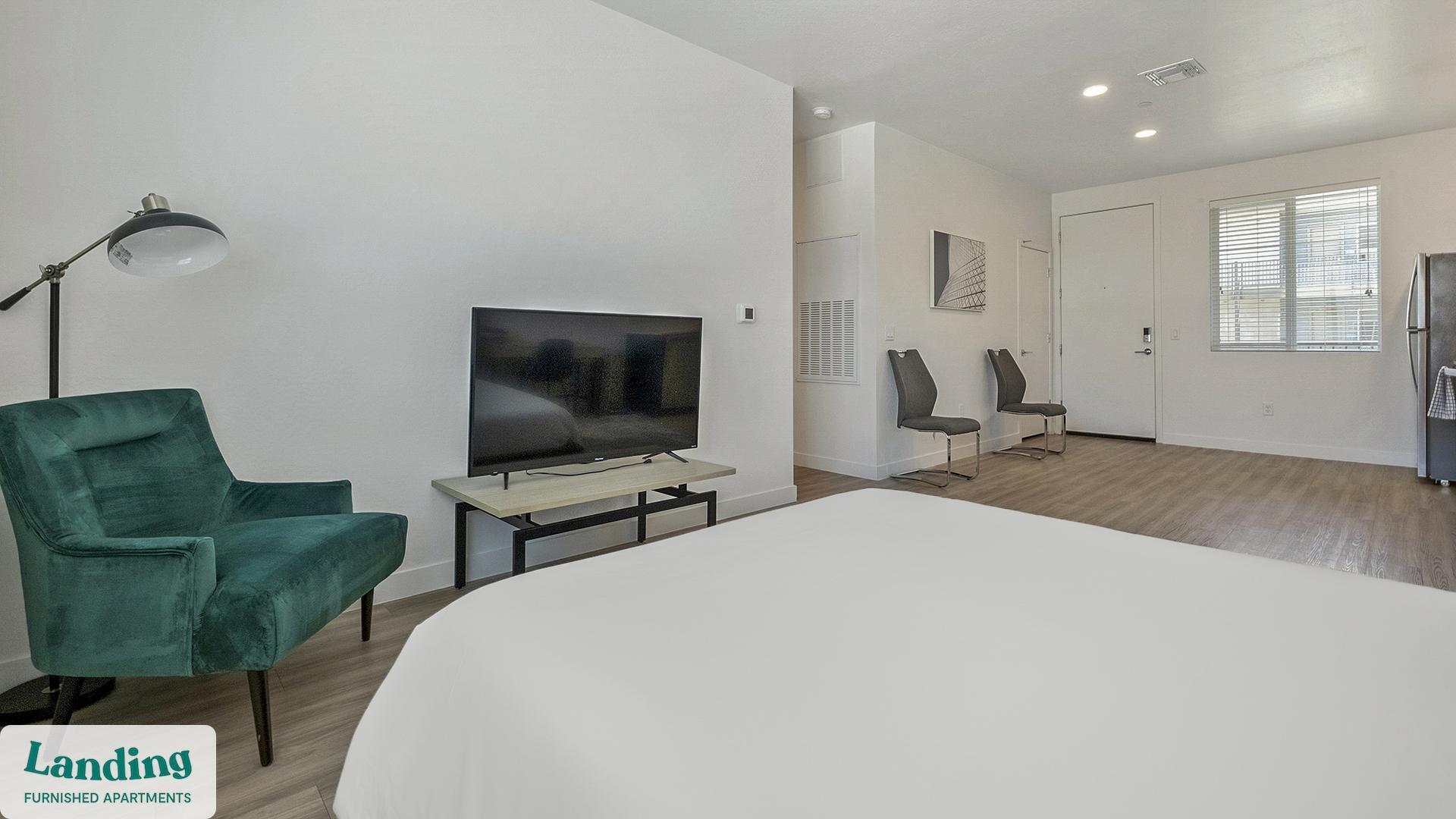 Building Photo - 2323 N 150th Dr