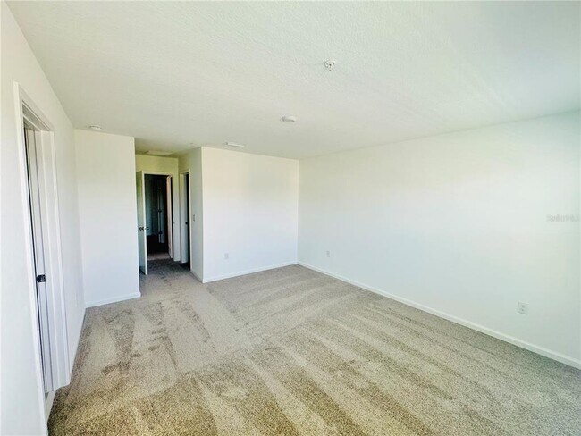 Building Photo - 3156 Gardenia Reserve St