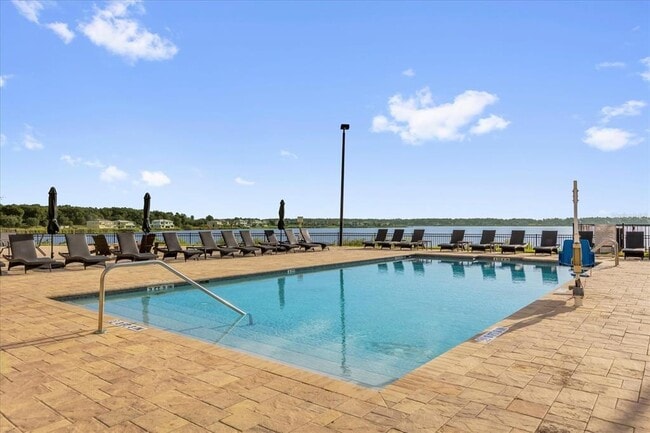 Building Photo - 16300 County Rd 455