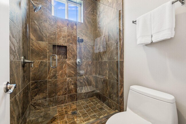 Building Photo - 48474 Vista Palomino