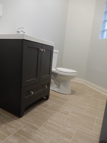 Building Photo - 618 N Parkside Ave