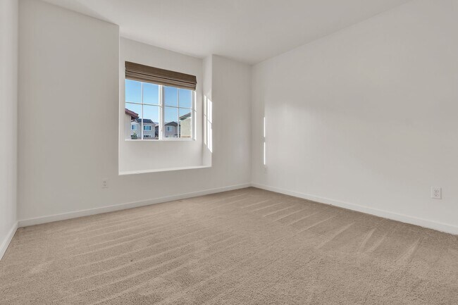 Building Photo - 16162 Juno Way