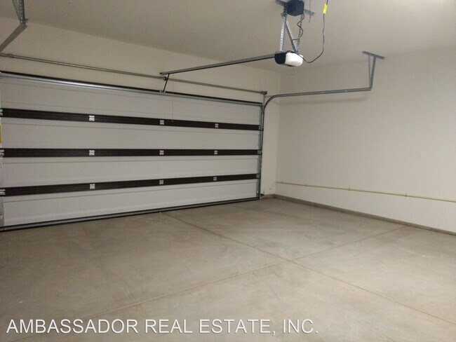 Building Photo - 3 br, 2.5 bath House - 1396 Palo Verde Way...