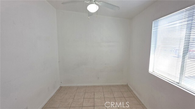 Building Photo - 210 S Main St