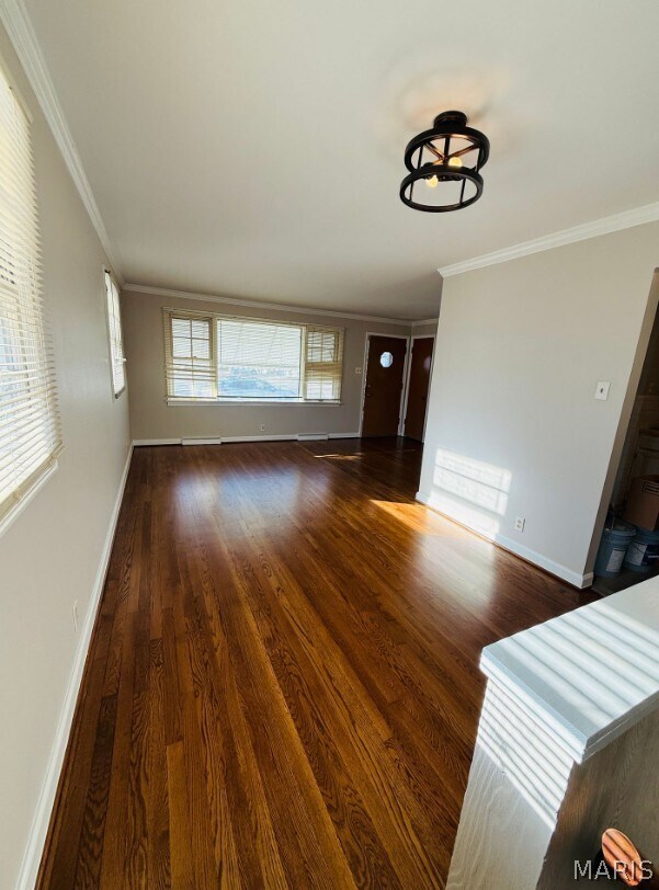 Building Photo - 9720 Gloucester Dr