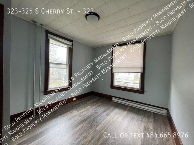 Building Photo - 323-325 S Cherry St.-323