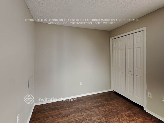 Building Photo - 716 Waterbridge Dr