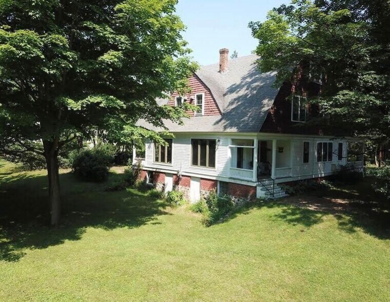 Building Photo - 29 Summer St