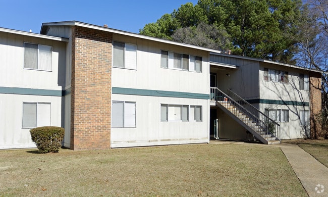 Building Photo - Lynwood Terrace Apartments