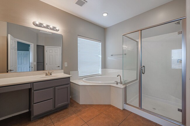 Building Photo - Coming Soon! 4 bed, 3.5 bath house in Stet...