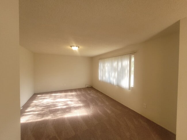 Building Photo - Citrus Heights 3 bedroom
