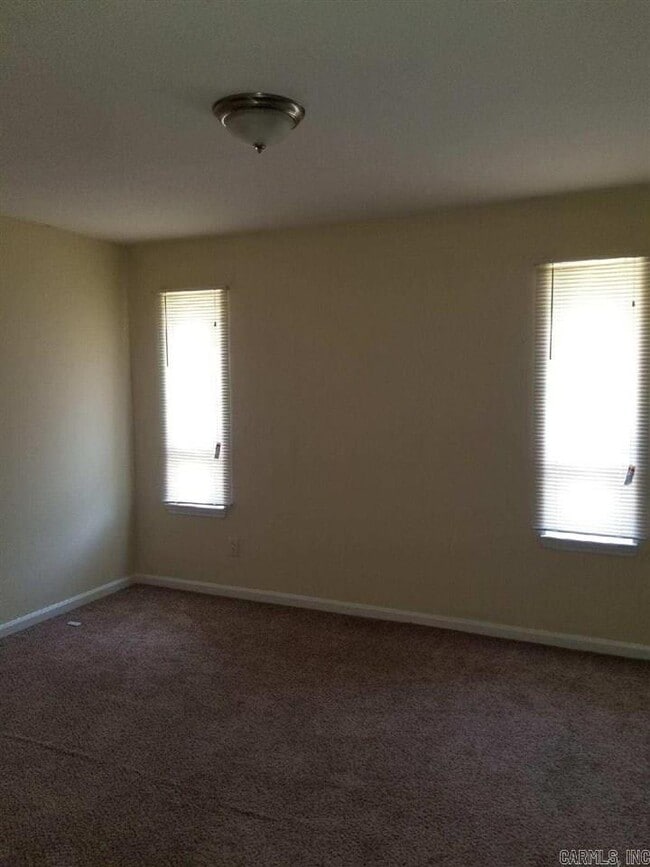 Building Photo - 8911 Kennesaw Mountain Dr