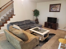 Building Photo - 14515 Roaring Fork Ln