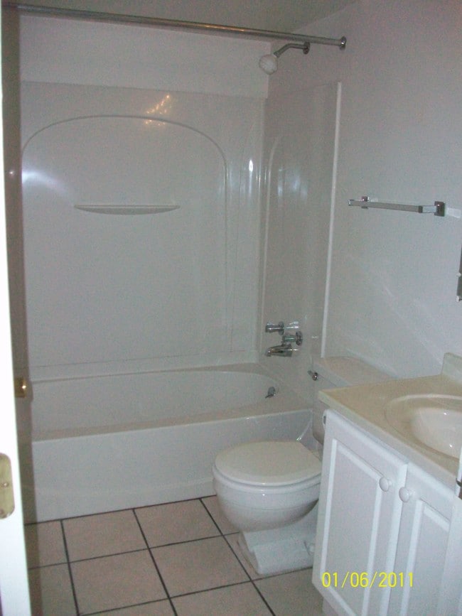 Building Photo - 8163 Ralston Ct